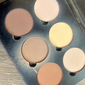 Anastasia Contour Palette - Light to Medium
